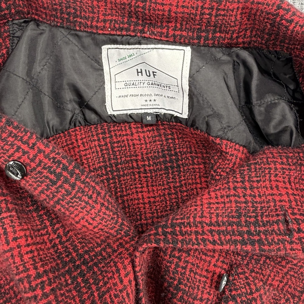 HUF Wool Blend Flannel Jacket Shirt Mens Medium Red Black Quilted Lined Shacket - Picture 4 of 11
